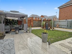 Photo 22- click for photo gallery